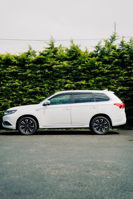 2021 Mitsubishi Outlander - photo 2