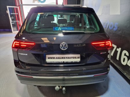 2021 Volkswagen Tiguan - photo 8