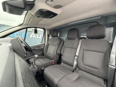2023 Renault Trafic - photo 33