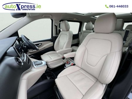 2023 Mercedes-Benz V-Class - photo 18