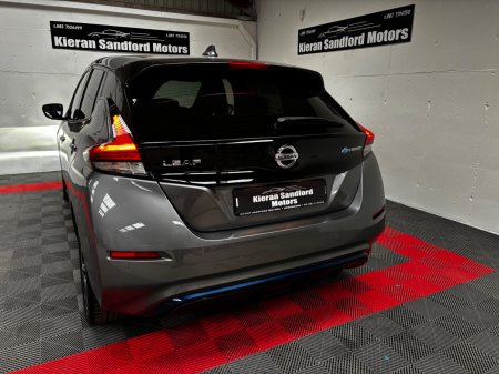2022 Nissan Leaf - photo 6