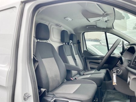2023 Ford Transit Custom - photo 11