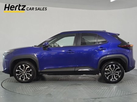 2023 Toyota Yaris Cross - photo 2