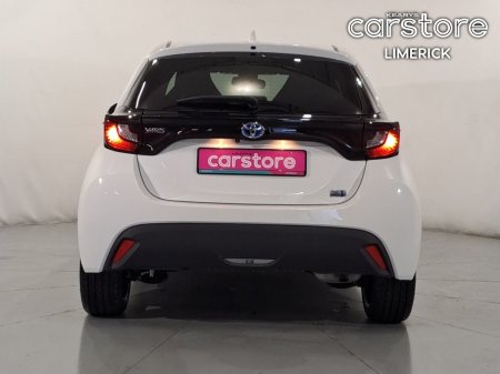 2023 Toyota Yaris - photo 4