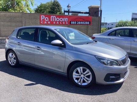 2021 Peugeot 308 - photo 2