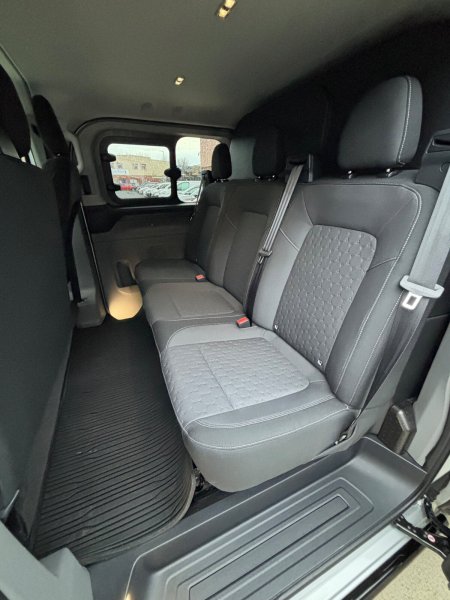 2025 Ford Transit Custom - photo 38