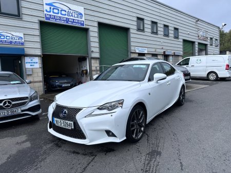 2016 Lexus IS - photo 2