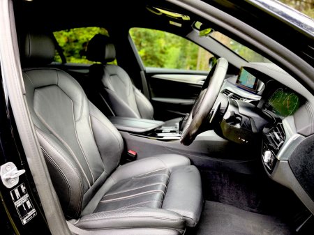 2019 BMW 5-Series - photo 11