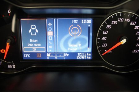 2013 Ford Mondeo - photo 25