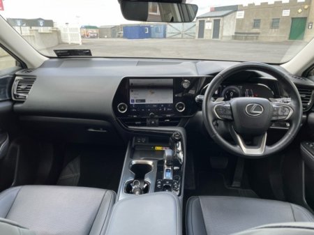 2024 Lexus NX - photo 9