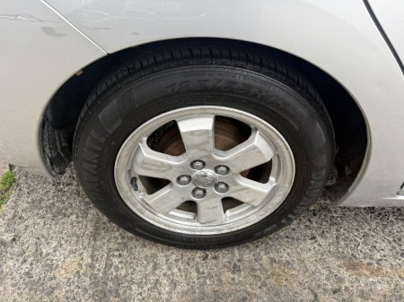 2011 Toyota Prius - photo 11