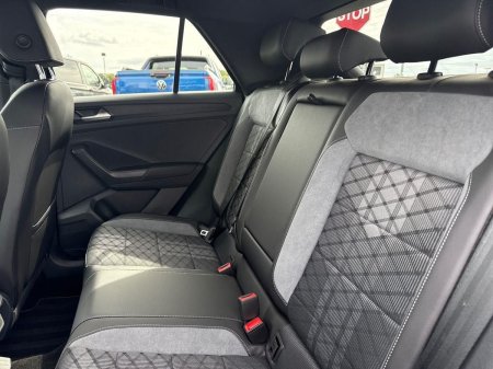 2025 Volkswagen T-Roc - photo 11