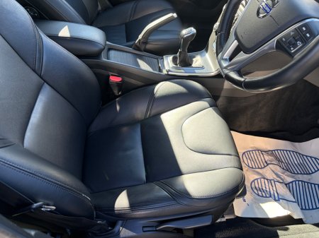 2015 Volvo V40 - photo 9