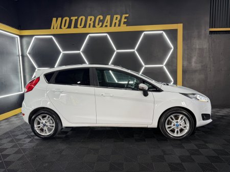 2016 Ford Fiesta - photo 6