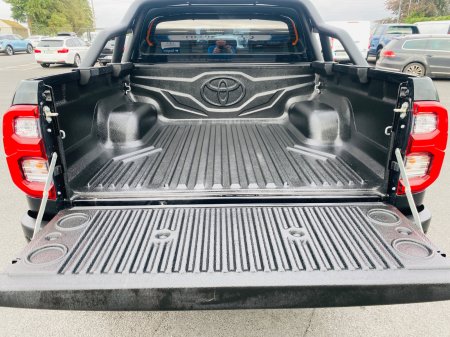 2023 Toyota Hilux - photo 27