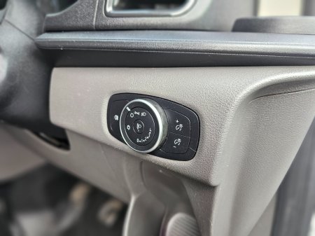2020 Ford Transit Custom - photo 16