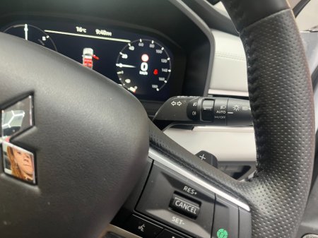 2024 Mitsubishi Outlander - photo 16
