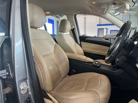 2016 Mercedes-Benz GL-Class - photo 11