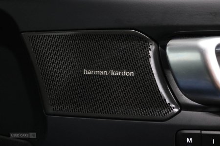 2023 Volvo XC40 - photo 40