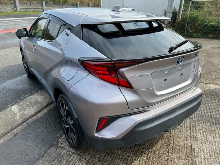 2020 Toyota C-HR - photo 2
