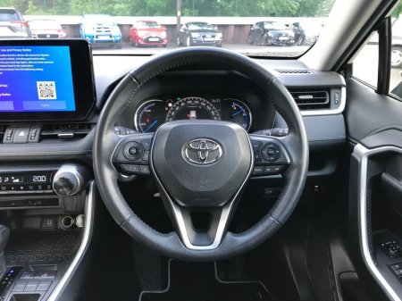 2023 Toyota RAV4 - photo 9