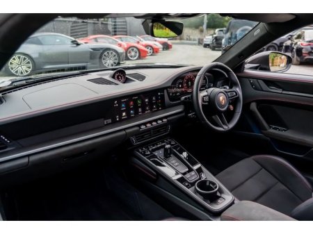 2025 Porsche 911 - photo 35