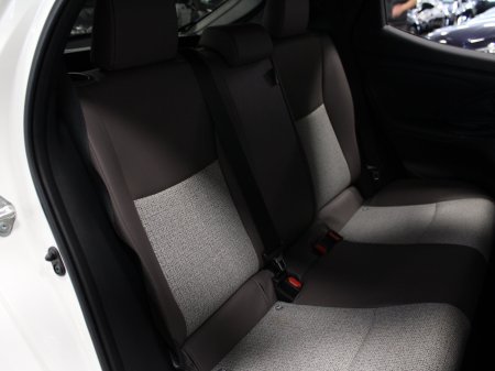 2021 Toyota Yaris - photo 30