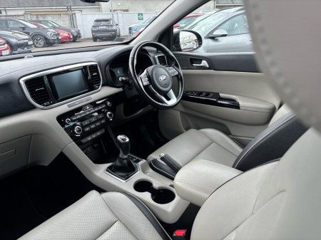 2020 Kia Sportage - photo 3