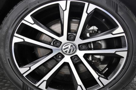 2020 Volkswagen Golf - photo 27