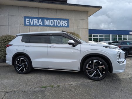 2022 Mitsubishi Outlander - photo 3
