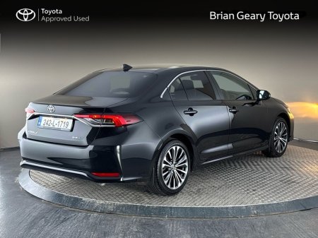 2024 Toyota Corolla - photo 2