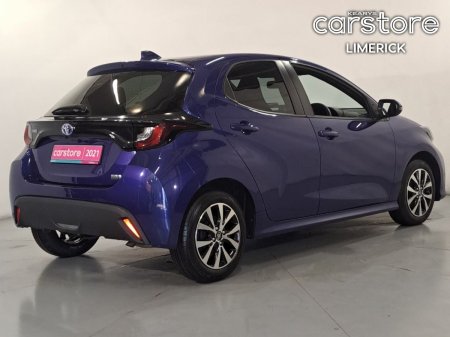 2021 Toyota Yaris - photo 3