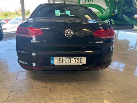 2015 Volkswagen Passat - photo 3