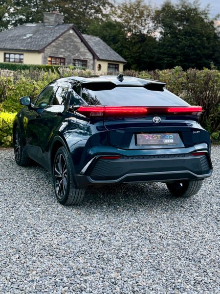 2025 Toyota C-HR - photo 7