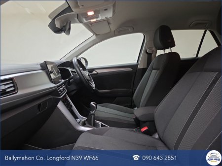 2024 Volkswagen T-Roc - photo 10