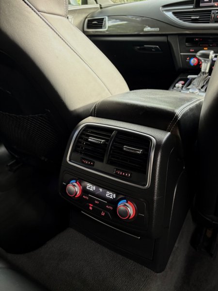 2012 Audi S7 - photo 11