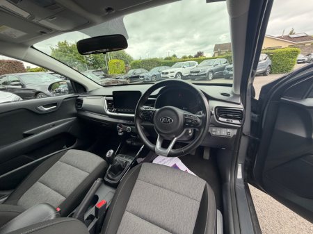 2021 Kia Stonic - photo 11