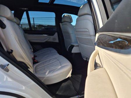 2015 BMW X5 - photo 21