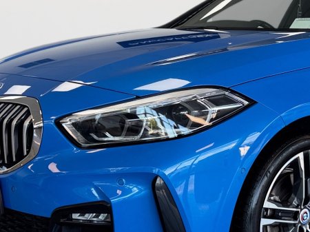 2023 BMW 1-Series - photo 9