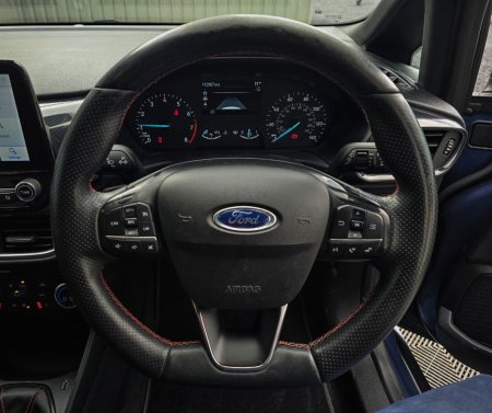 2021 Ford Fiesta - photo 16
