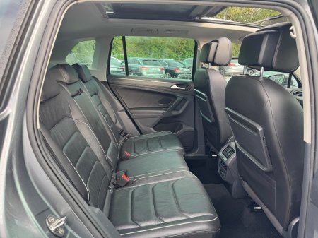 2020 Volkswagen Tiguan - photo 12