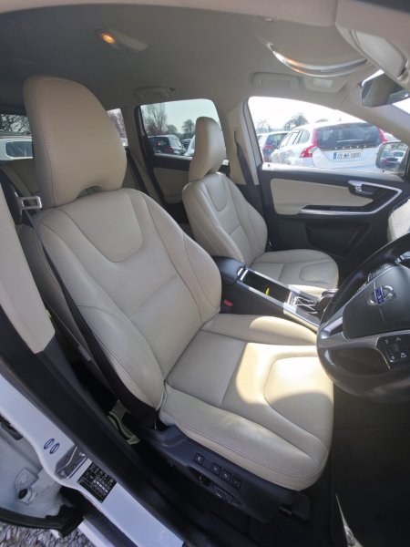 2016 Volvo XC60 - photo 10