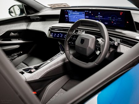 2026 Peugeot 5008 - photo 2