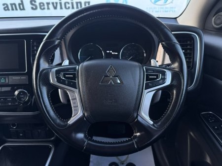 2018 Mitsubishi Outlander - photo 18
