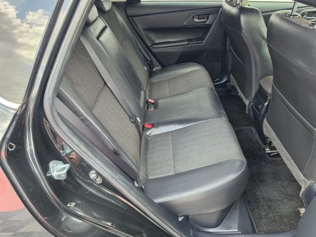 2016 Toyota Auris - photo 21