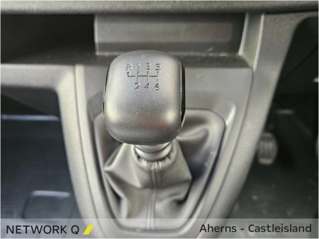 2025 Opel Vivaro - photo 16