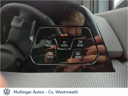 2026 Volkswagen Golf - photo 9