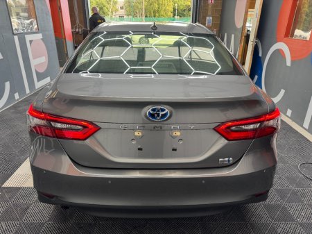 2023 Toyota Camry - photo 4