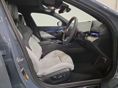 2026 BMW M5 - photo 12
