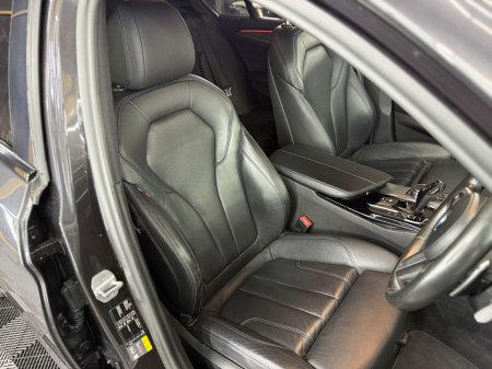 2017 BMW 5-Series - photo 22